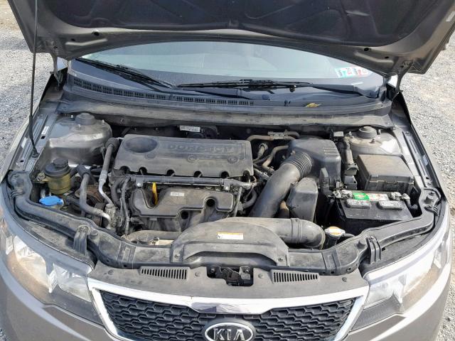 KNAFU4A20C5495598 - 2012 KIA FORTE EX GRAY photo 7