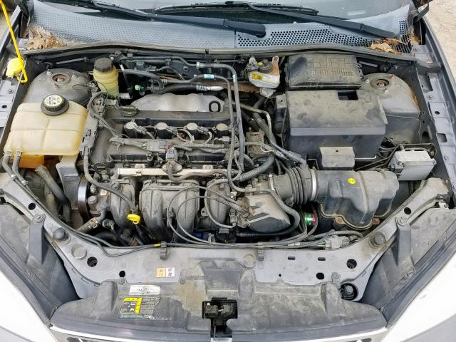 1FAFP34N85W289460 - 2005 FORD FOCUS ZX4 GRAY photo 7