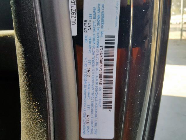 3VWBB61C6WM049415 - 1998 VOLKSWAGEN NEW BEETLE შავი ფოტო 10