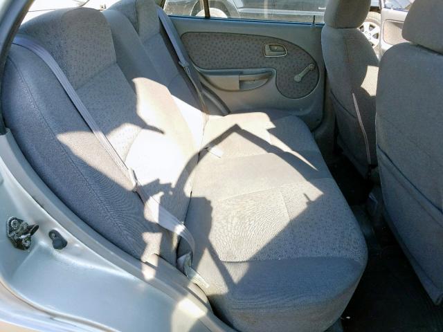 KNADC125846297509 - 2004 KIA RIO SILVER photo 6