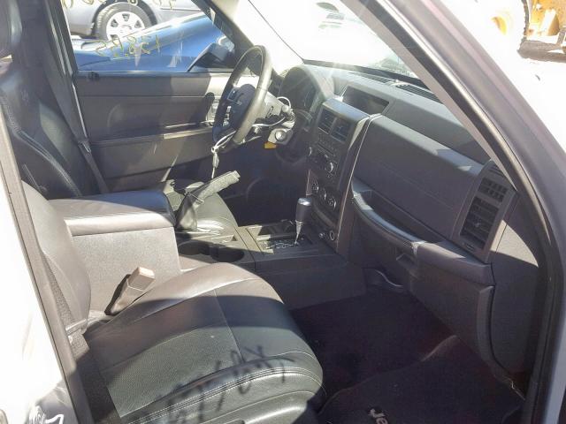 1J4PN3GK9AW180452 - 2010 JEEP LIBERTY RE Gümüş foto 5