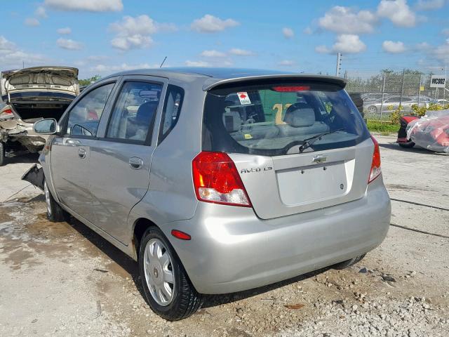 KL1TJ62644B219866 - 2004 CHEVROLET AVEO LS SILVER photo 3