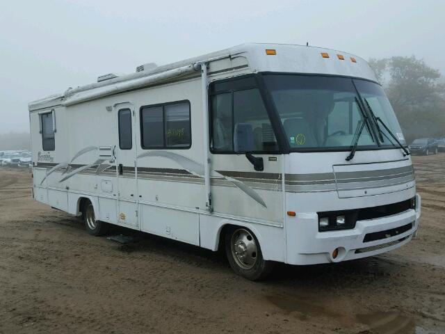 5B4KP37J8Y3323619 - 2001 ITAS MOTORHOME WHITE photo 1