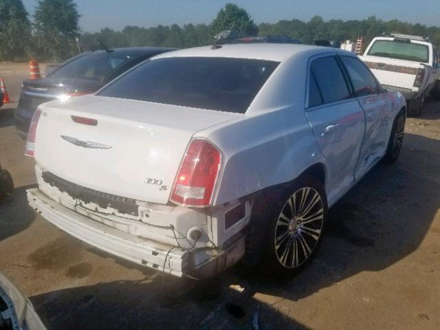 2C3CCABG5DH712269 - 2013 CHRYSLER 300 S WHITE photo 4