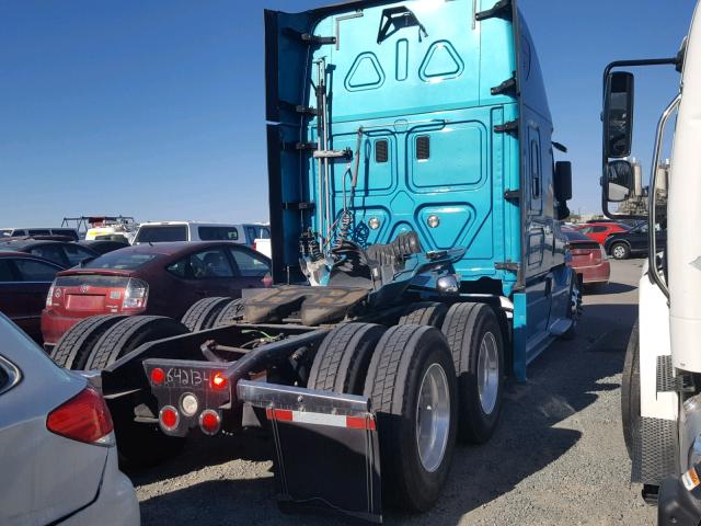 3AKJGLD5XESFS4446 - 2014 FREIGHTLINER CASCADIA 1 BLUE photo 4