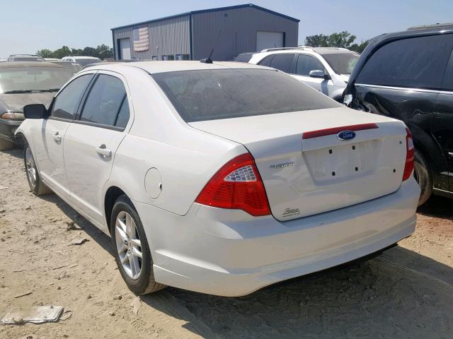 3FAHP0GA5AR239810 - 2010 FORD FUSION S WHITE photo 3