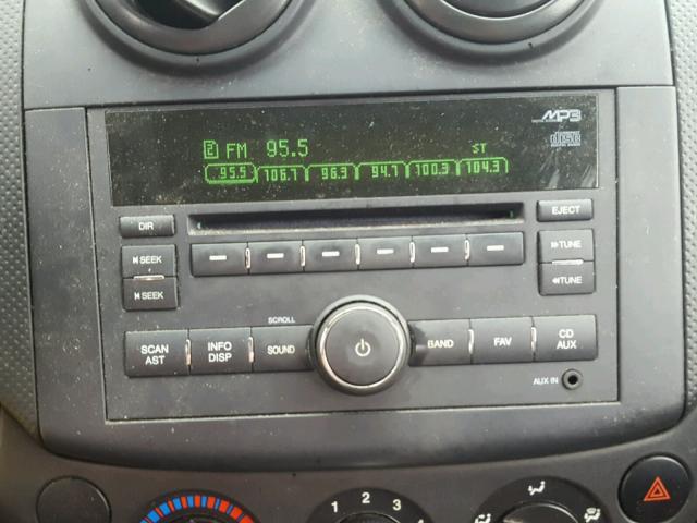 KL1TD56EX9B378045 - 2009 CHEVROLET AVEO LS RED photo 9