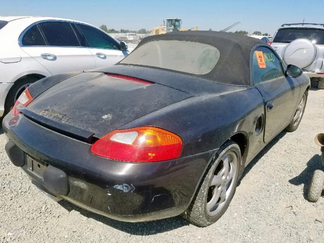 WP0CA298XWU621813 - 1998 PORSCHE BOXSTER BLACK photo 4