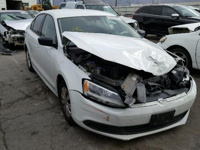 3VW2K7AJ2EM409864 - 2014 VOLKSWAGEN JETTA BASE WHITE photo 1