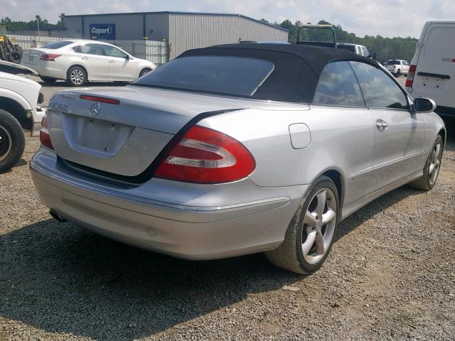 WDBTK65J75F147253 - 2005 MERCEDES-BENZ CLK 320 SILVER photo 4