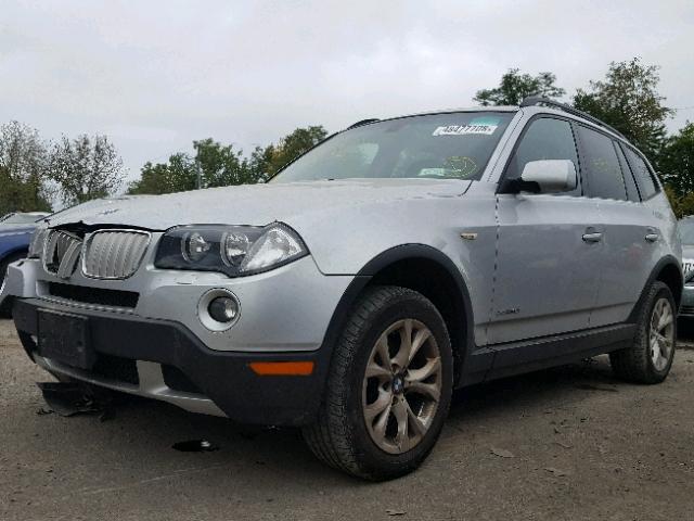 WBXPC93459WJ31091 - 2009 BMW X3 XDRIVE3 SILVER photo 2