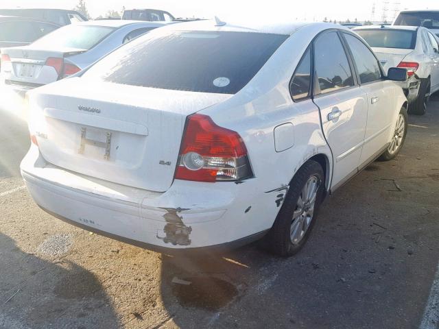 YV1MS382652046540 - 2005 VOLVO S40 2.4I WHITE photo 4