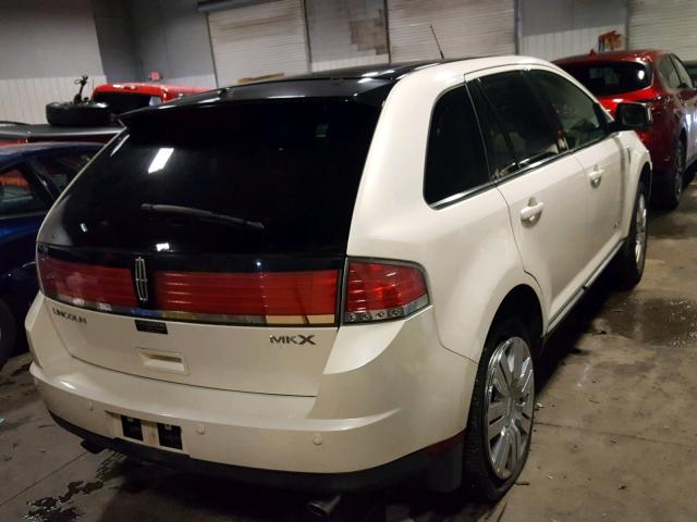 2LMDU68C68BJ36988 - 2008 LINCOLN MKX WHITE photo 4