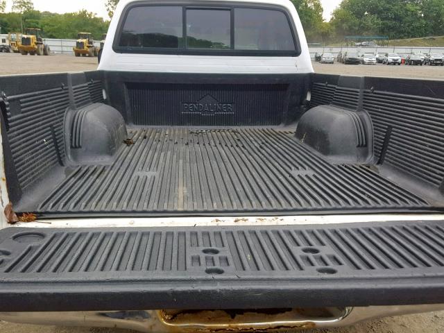 5TEWN72N42Z113191 - 2002 TOYOTA TACOMA 4X4 WHITE photo 9