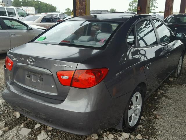 KMHDU46D28U363441 - 2008 HYUNDAI ELANTRA GL GRAY photo 4