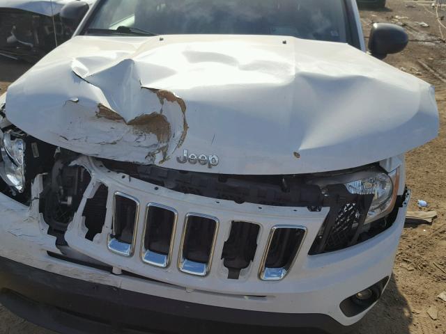 1J4NF1FB6BD266566 - 2011 JEEP COMPASS SP 白色 照片 7