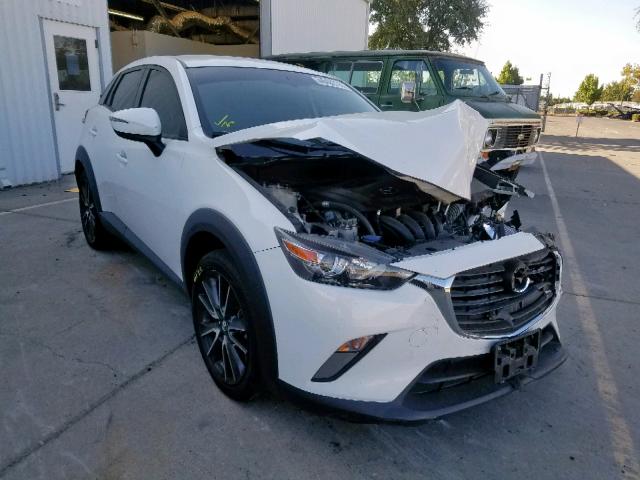 JM1DKFC74H0174768 - 2017 MAZDA CX-3 TOURI WHITE photo 1