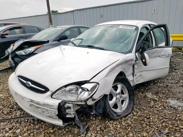 1FAFP55U92G275462 - 2002 FORD TAURUS SES WHITE photo 2