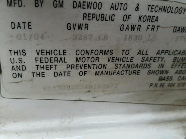 KL1TJ62634B182972 - 2004 CHEVROLET AVEO LS WHITE photo 10