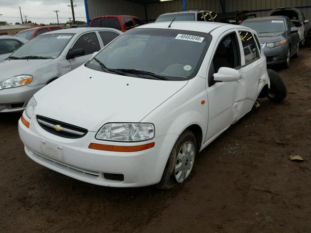 KL1TJ62634B182972 - 2004 CHEVROLET AVEO LS WHITE photo 2
