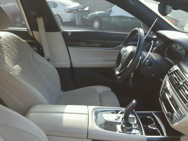 WBA7E2C54GG548195 - 2016 BMW 740 I WHITE photo 5