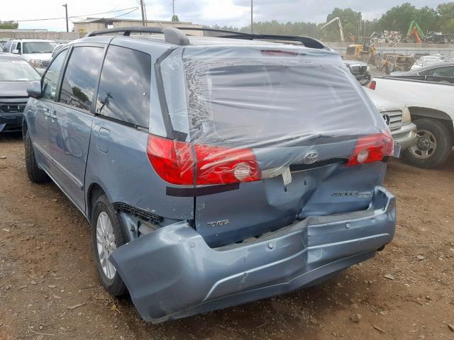 5TDBK22C78S021796 - 2008 TOYOTA SIENNA XLE BLUE photo 3