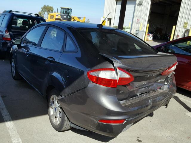 3FADP4BJ8GM154883 - 2016 FORD FIESTA SE GRAY photo 3