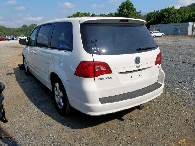 2V8HW34159R544684 - 2009 VOLKSWAGEN ROUTAN SE WHITE photo 3