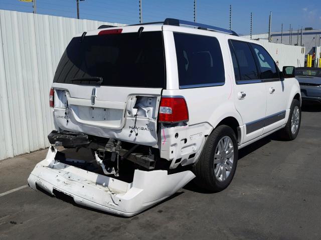 5LMJJ2H57BEJ01774 - 2011 LINCOLN NAVIGATOR 白色 照片 4