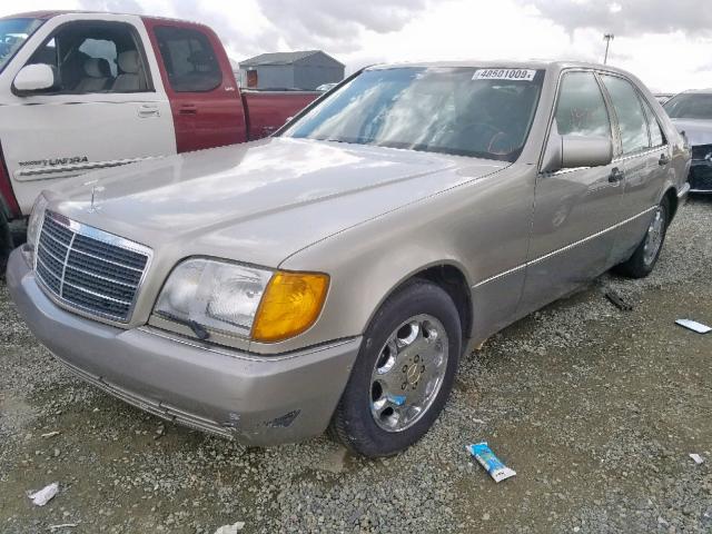 WDBGA32E0PA124214 - 1993 MERCEDES-BENZ 300 SE BEIGE photo 2