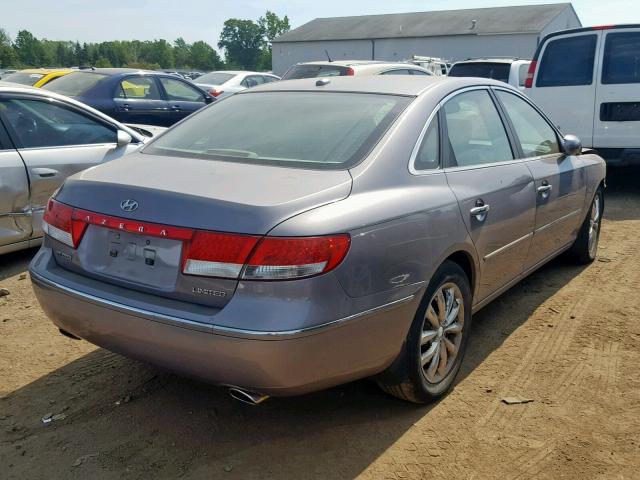 KMHFC46F77A218361 - 2007 HYUNDAI AZERA SE GRAY photo 4