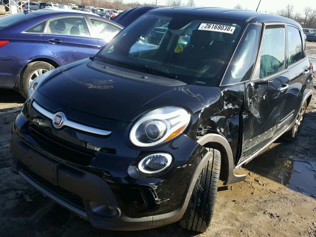 ZFBCFADH7EZ014081 - 2014 FIAT 500L TREKK BLACK photo 2