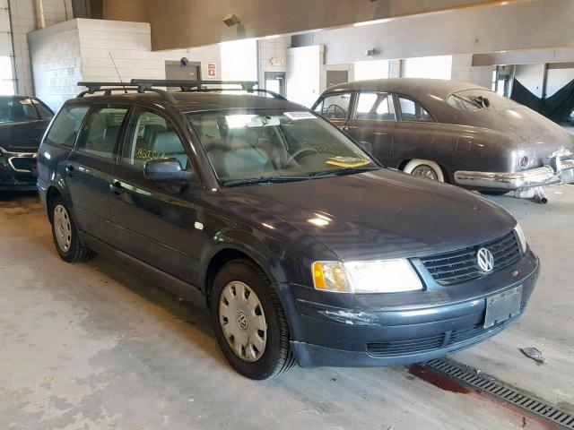 WVWHC63B11E006209 - 2001 VOLKSWAGEN PASSAT GLS BLUE photo 1