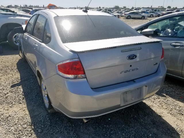 1FAHP36N29W218086 - 2009 FORD FOCUS SES SILVER photo 3