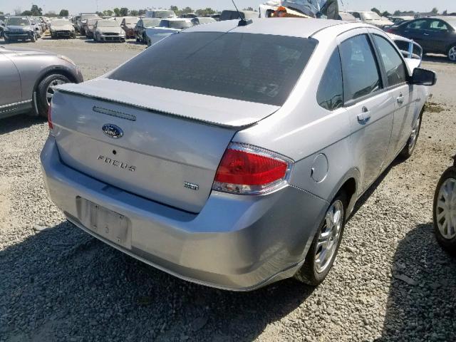 1FAHP36N29W218086 - 2009 FORD FOCUS SES SILVER photo 4