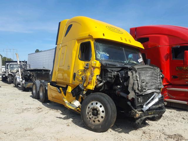 3AKJGLD50FSGF7617 - 2015 FREIGHTLINER CASCADIA 1 YELLOW photo 1