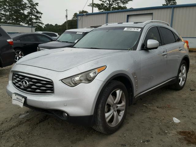 JN8AS1MU4BM110759 - 2011 INFINITI FX35 SILVER photo 2