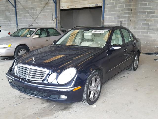 WDBUF56J56A944309 - 2006 MERCEDES-BENZ E 350 BLUE photo 2