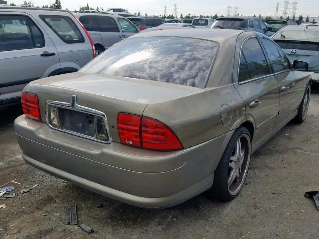 1LNHM86S72Y635165 - 2002 LINCOLN LS 棕色 照片 4