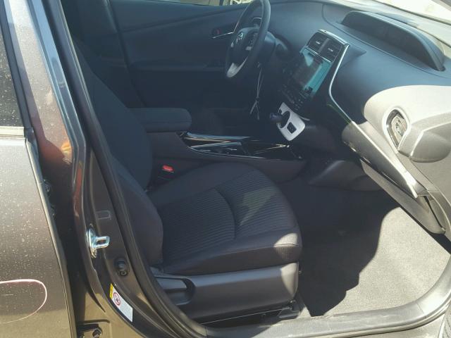 JTDKARFP5H3045461 - 2017 TOYOTA PRIUS PRIM ნაცრისფერი ფოტო 5