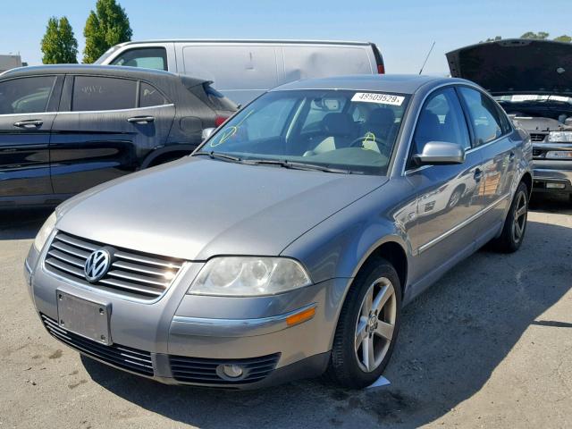 WVWRH63B24P042165 - 2004 VOLKSWAGEN PASSAT GLX GRAY photo 2