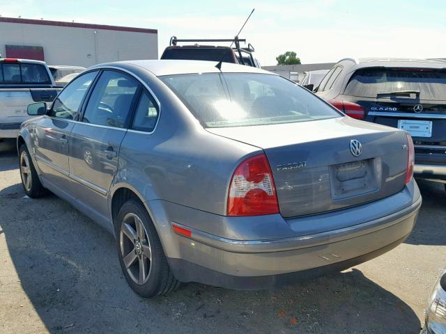 WVWRH63B24P042165 - 2004 VOLKSWAGEN PASSAT GLX 灰色 照片 3