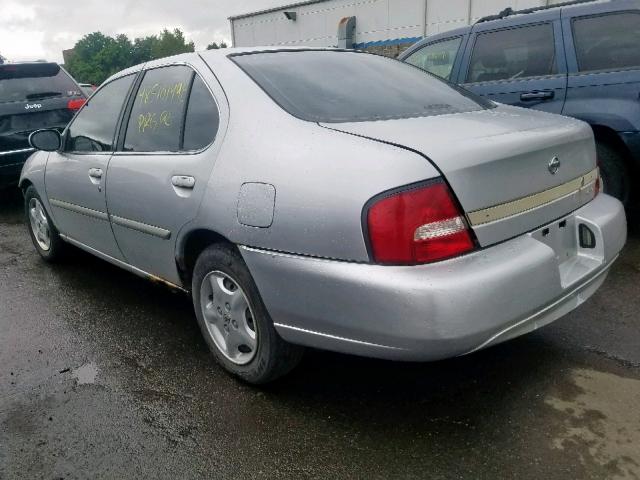 1N4DL01DXYC234057 - 2000 NISSAN ALTIMA XE SILVER photo 3