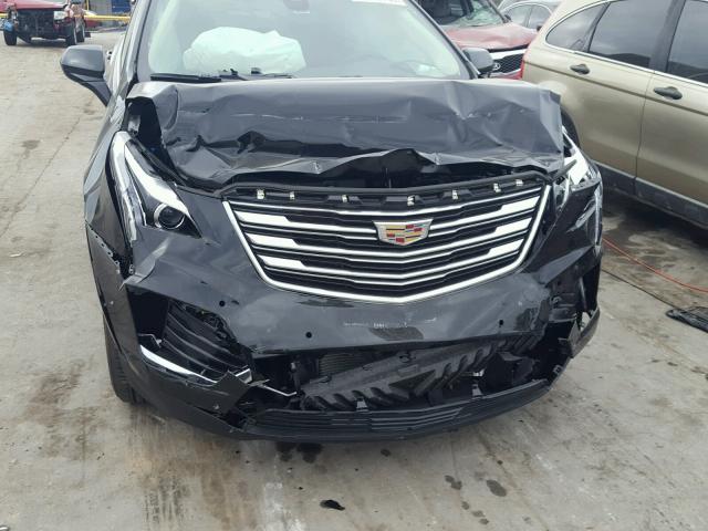 1GYKNBRS7HZ183859 - 2017 CADILLAC XT5 LUXURY BLACK photo 9