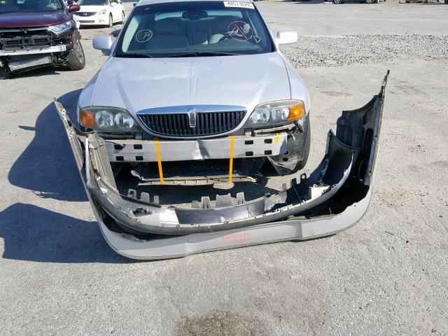 1LNHM87A21Y631979 - 2001 LINCOLN LS 银色 照片 9