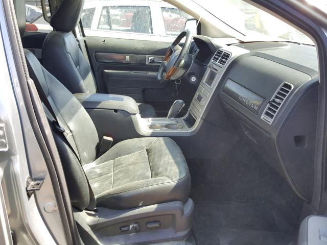 2LMDU68C17BJ20681 - 2007 LINCOLN MKX SILVER photo 5