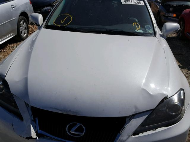 JTHCF5C24C2035993 - 2012 LEXUS IS 250 WHITE photo 7