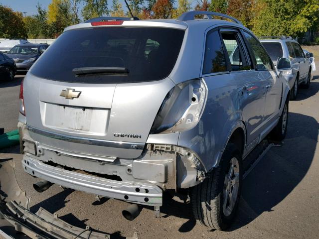 3GNAL3E56CS654829 - 2012 CHEVROLET CAPTIVA SP SILVER photo 4