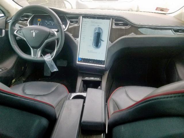 5YJSA1CNXDFP22490 - 2013 TESLA MODEL S GRAY photo 9