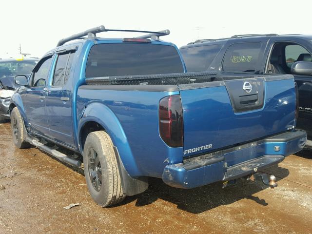 1N6AD07U95C438665 - 2005 NISSAN FRONTIER C BLUE photo 3